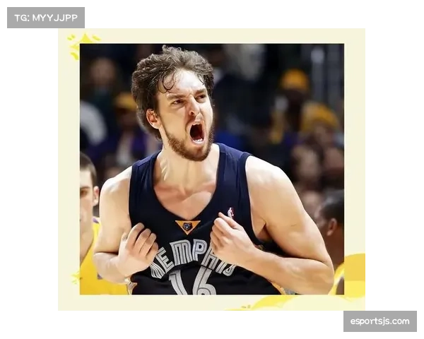 加索尔赛后盛赞里夫斯表现，认为其具备杀手本色引领湖人